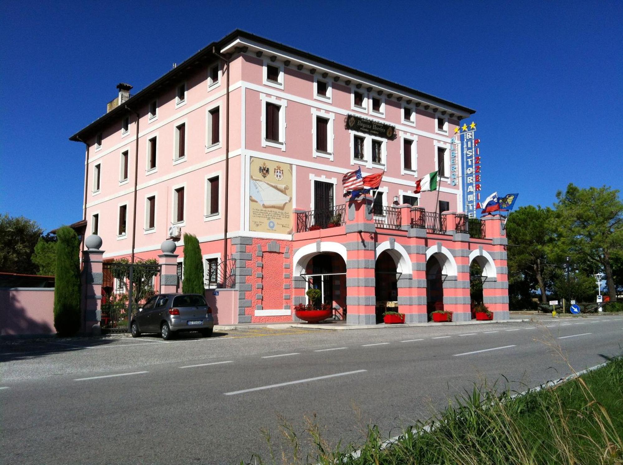 Trivignano Udinese Dogana Vecchia - Hotel & Residence B&B Ristorante & Pizzeria מראה חיצוני תמונה