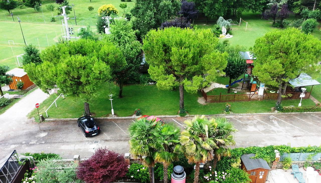 Trivignano Udinese Dogana Vecchia - Hotel & Residence B&B Ristorante & Pizzeria מראה חיצוני תמונה