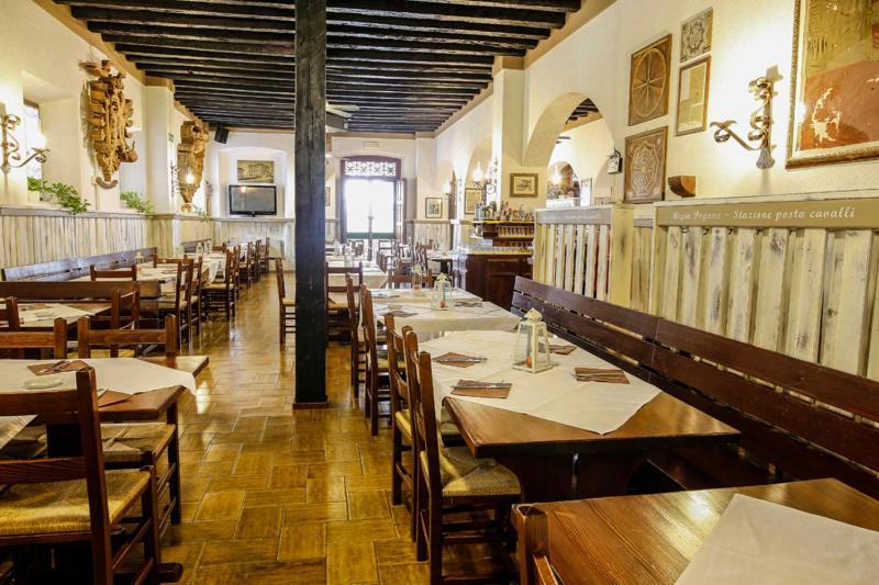 Trivignano Udinese Dogana Vecchia - Hotel & Residence B&B Ristorante & Pizzeria מראה חיצוני תמונה