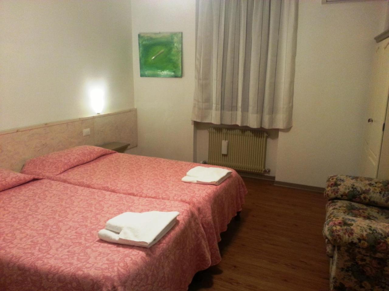 Trivignano Udinese Dogana Vecchia - Hotel & Residence B&B Ristorante & Pizzeria מראה חיצוני תמונה