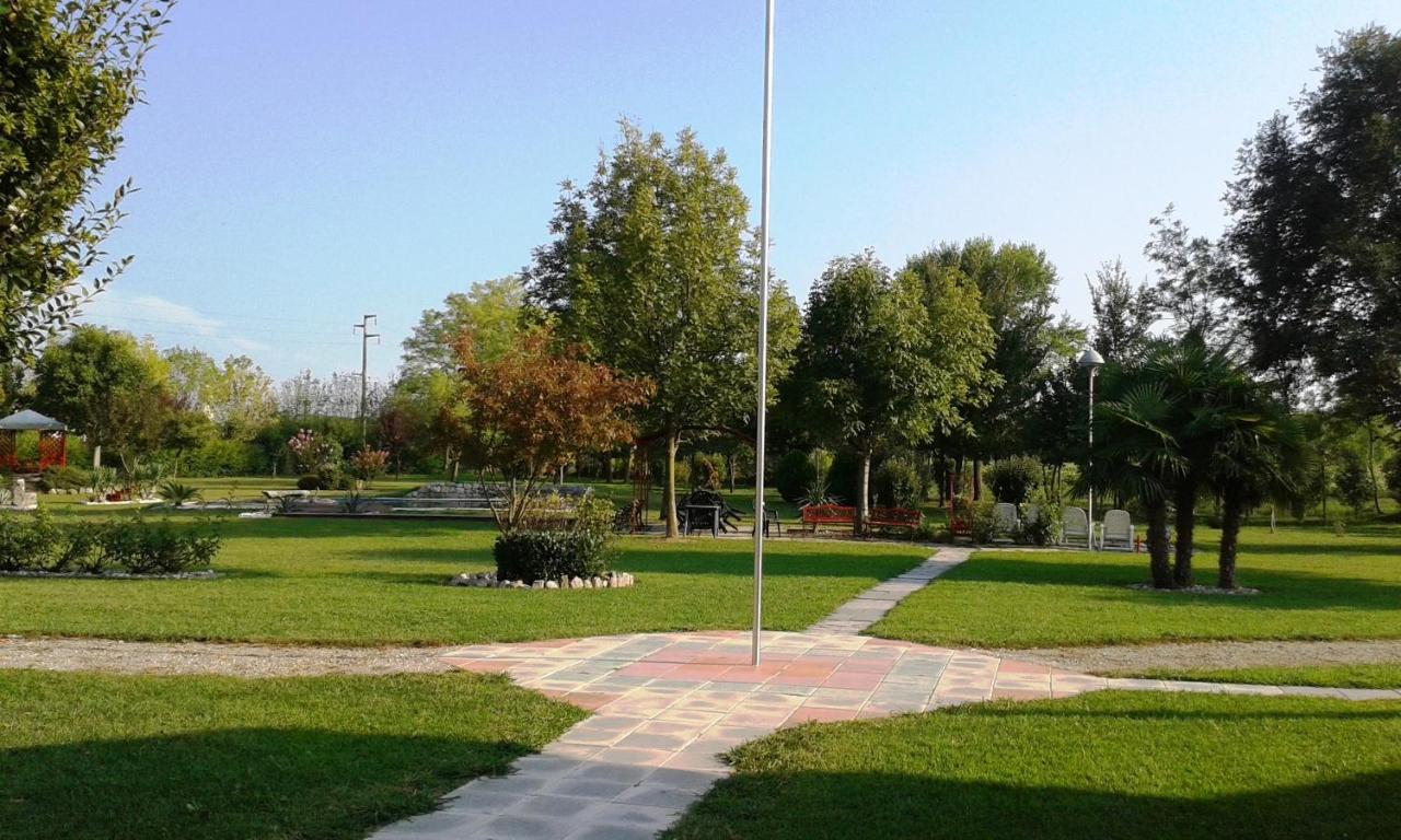 Trivignano Udinese Dogana Vecchia - Hotel & Residence B&B Ristorante & Pizzeria מראה חיצוני תמונה